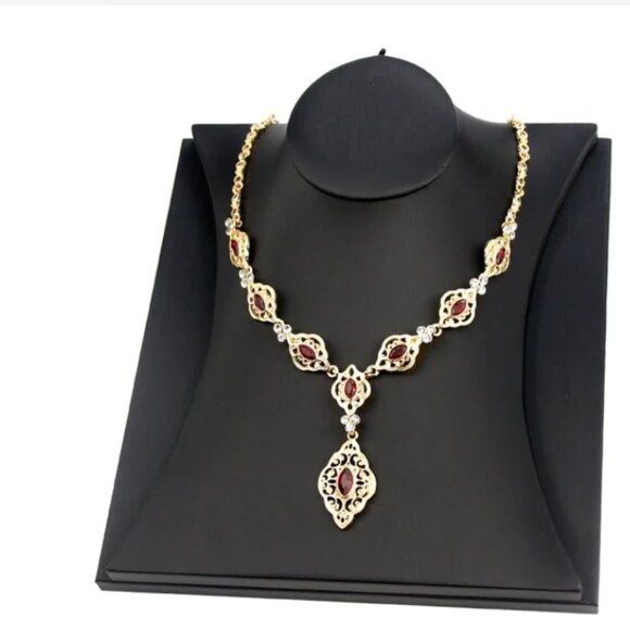 Sunspicems Exquisite Morocco Choker Necklace - Gold Color - Picture 14 of 15